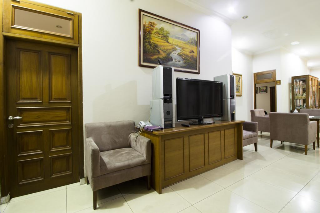 Reddoorz @ Gegerkalong Hilir Wisma tamu